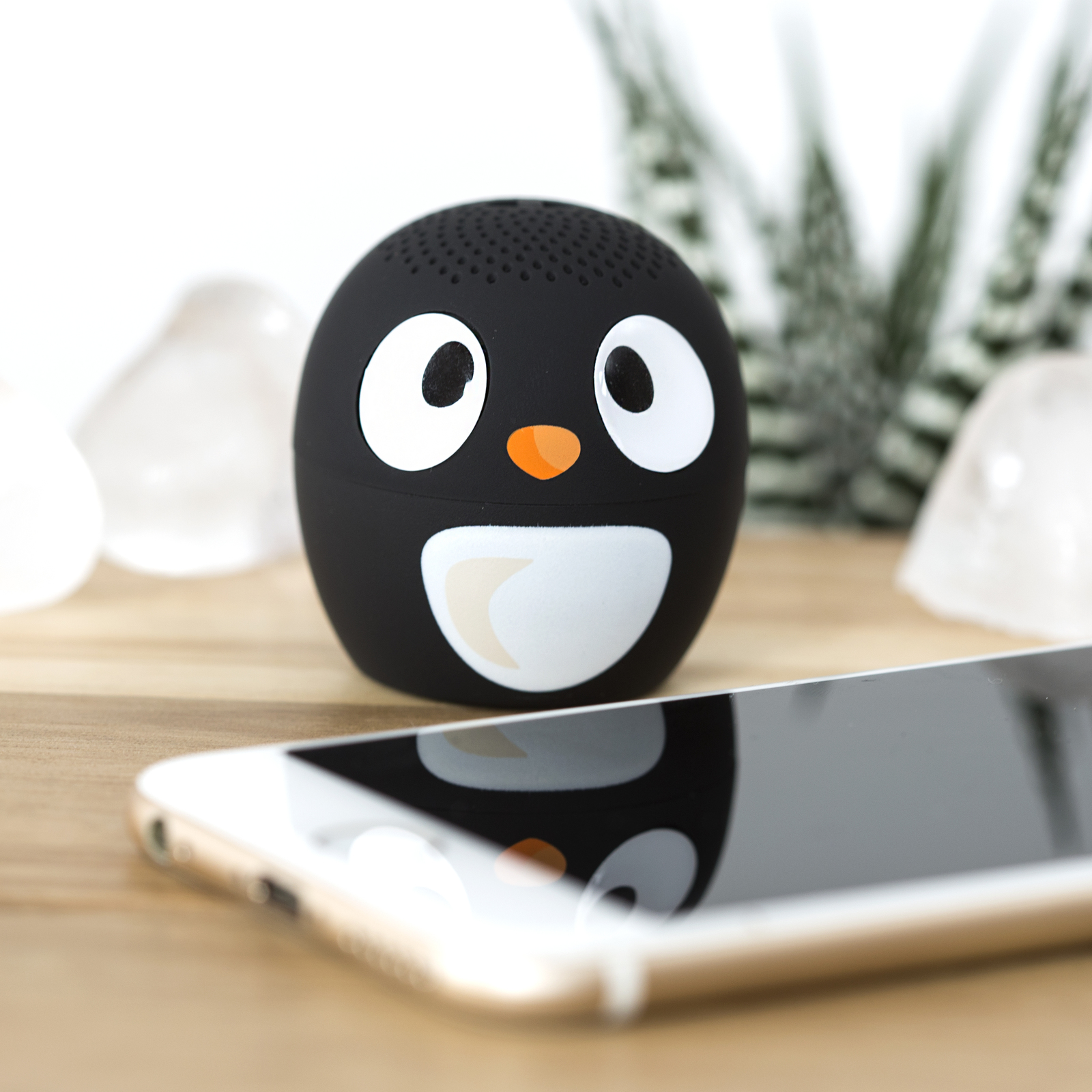 Penguin Speaker image