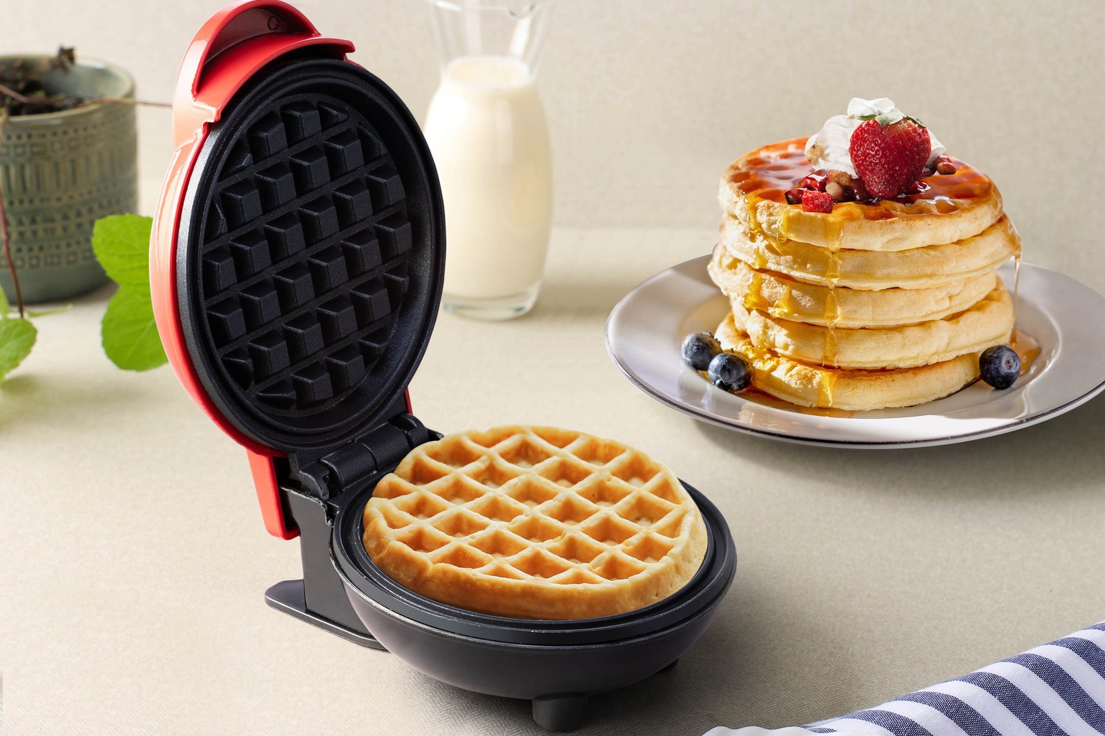 Buy Kogan Mini Waffle & Snack Maker at Mighty Ape NZ