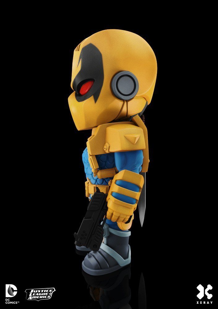 Deathstroke - XXRAY 4" Vinyl Figure image