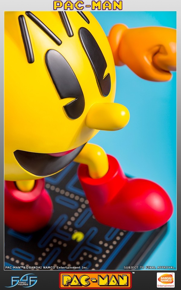 Pac-Man - 17" Statue image