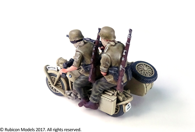 Rubicon 1/56 German Motorcycle R75 with Sidecar - DAK image