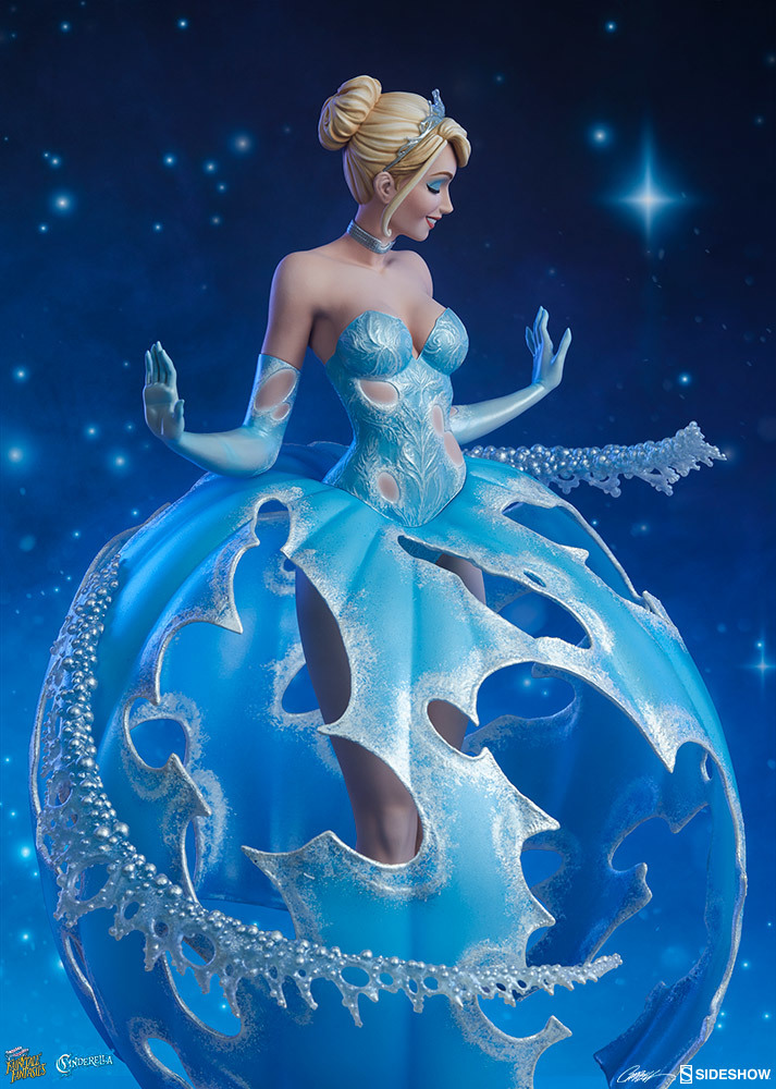 Cinderella - 16" Premium Statue | at Mighty Ape NZ