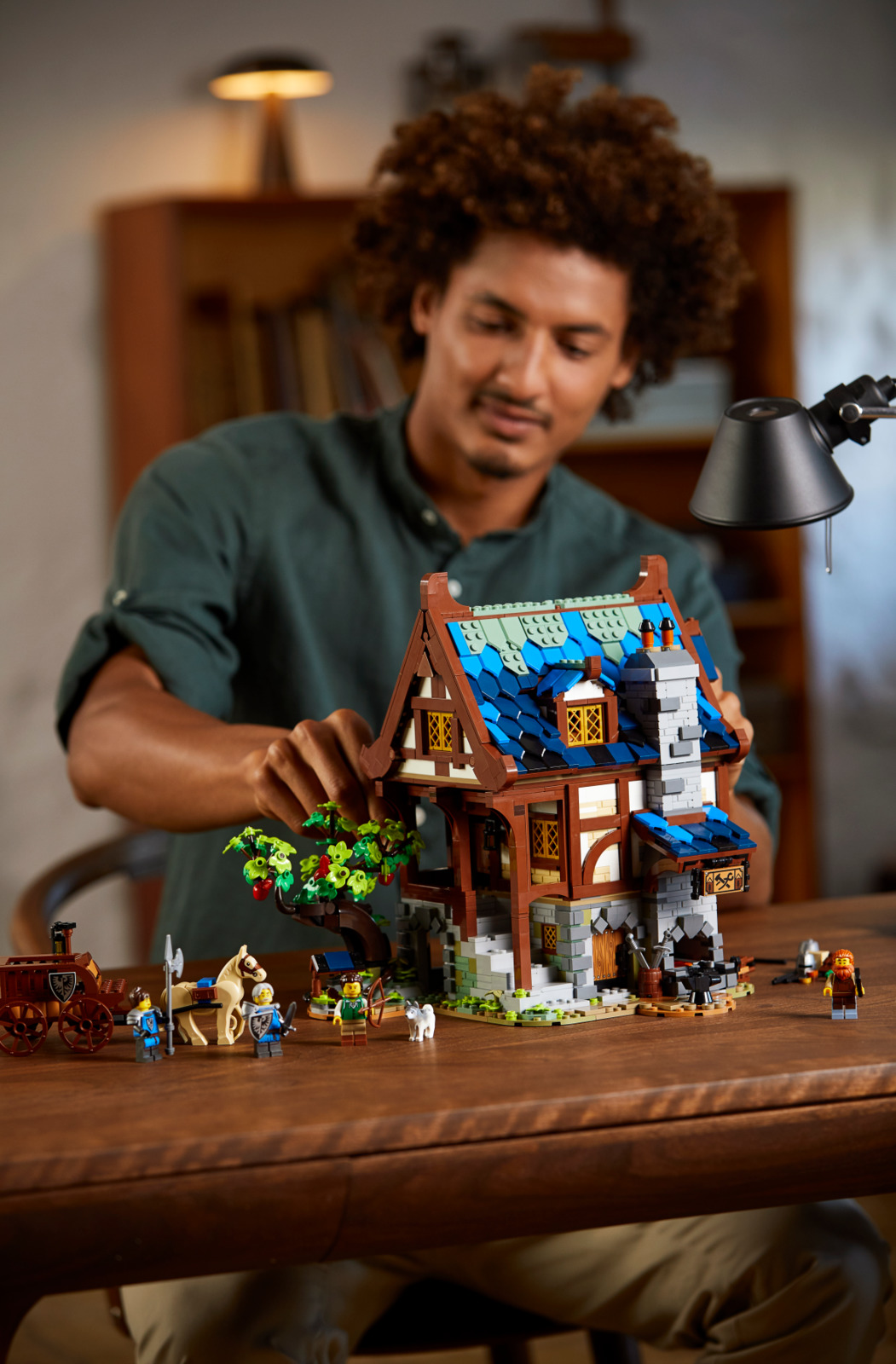 LEGO Ideas: Medieval Blacksmith - (21325) image