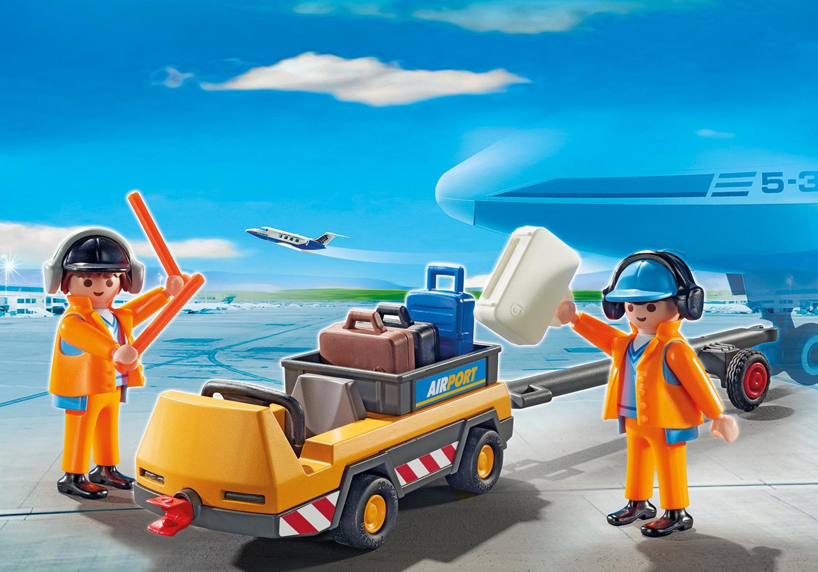 Playmobil: City Action - Airport Tug with Ground Crew image