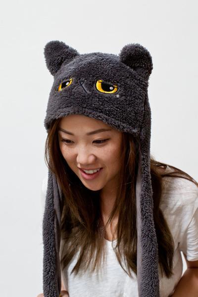 Smoko: Oliver Cat - Animated Beanie image