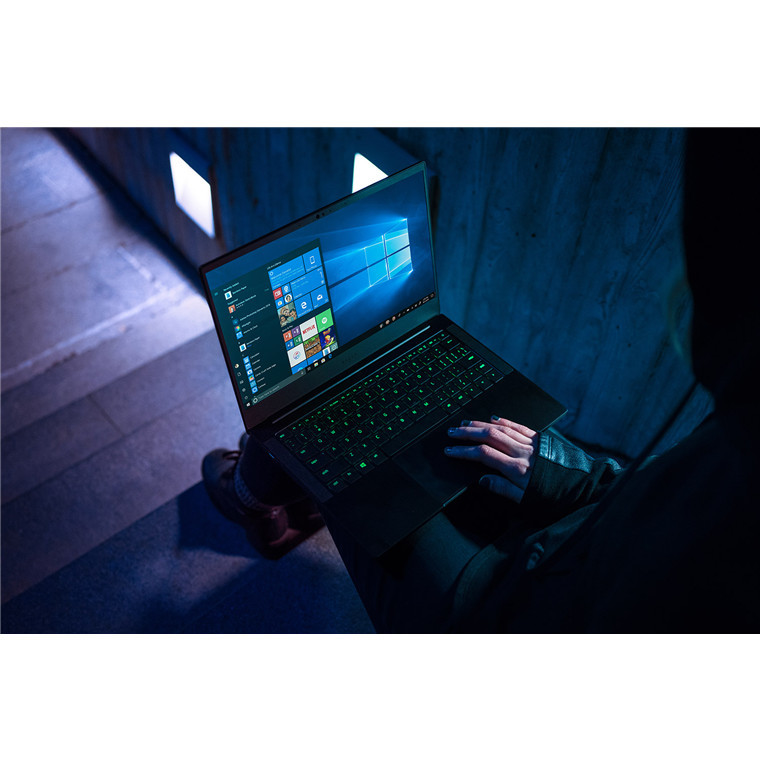 13.3" Razer Blade Stealth Gaming laptop image