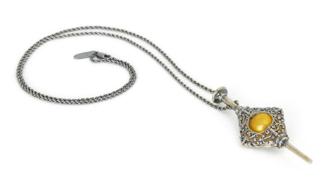 Harry Potter: Replica Necklace - Gellert Grindelwald's Pendant image