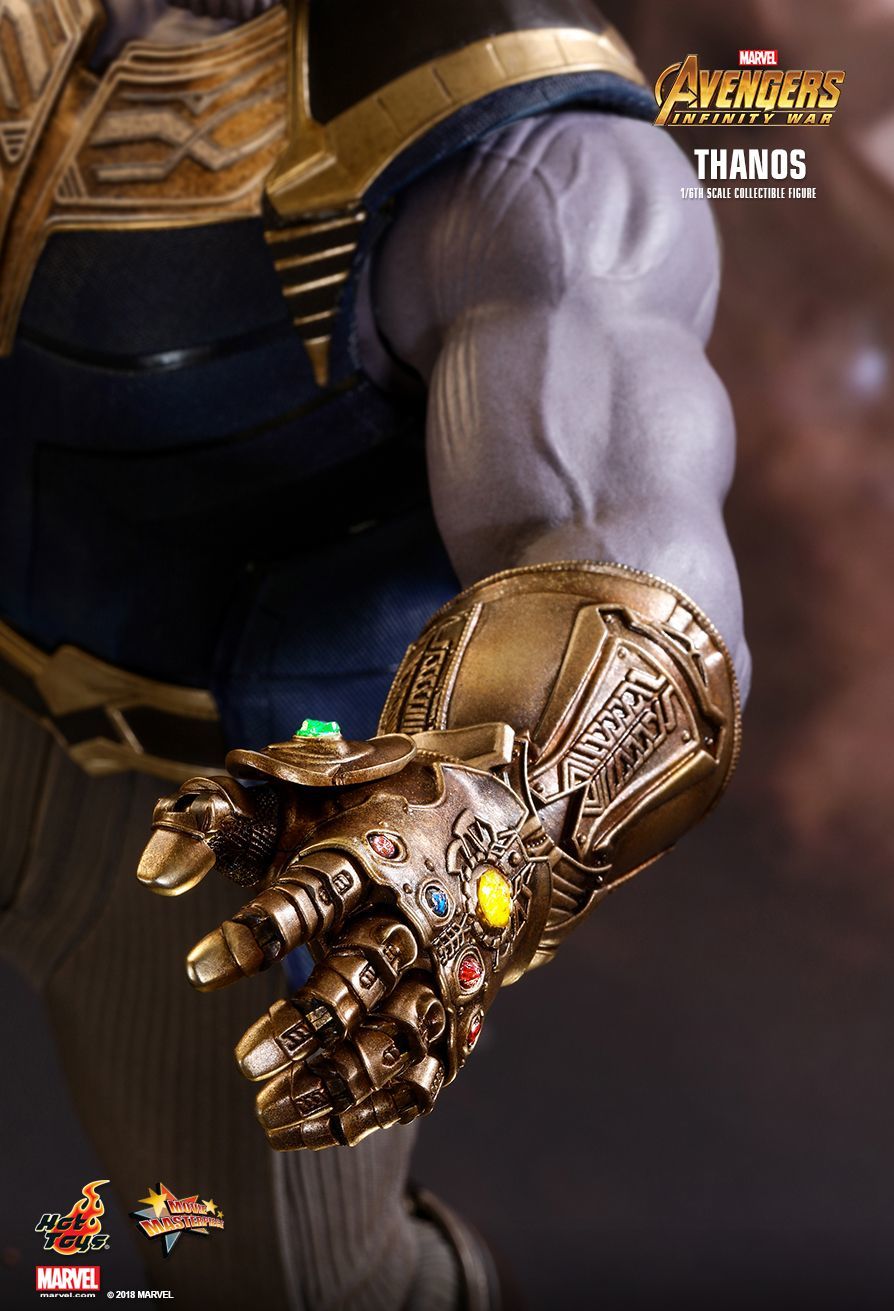 Thanos - 12" Articulated Figure image