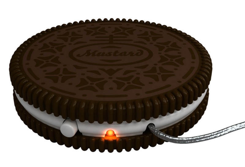 Hot Cookie USB Cup Warmer - by Mustard image
