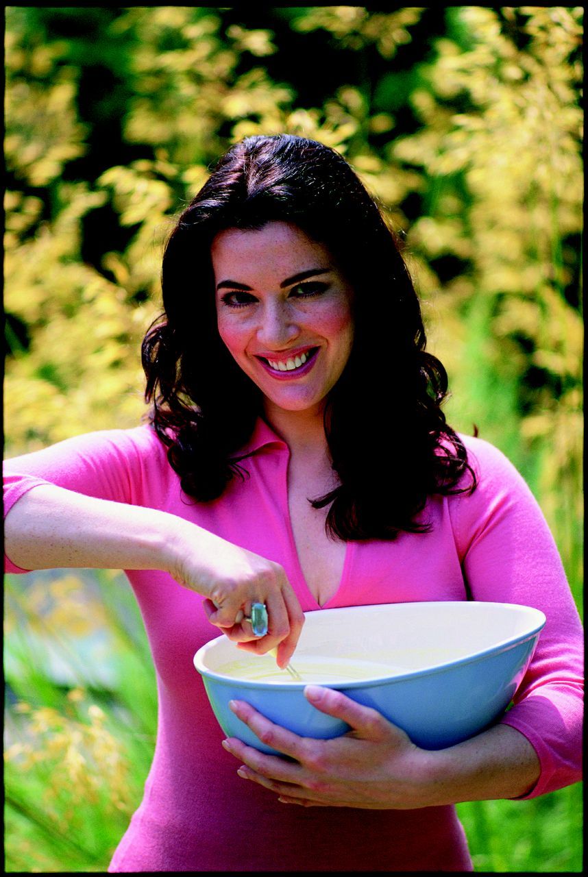 Nigella Lawson Mixing Bowls Cream at Mighty Ape NZ