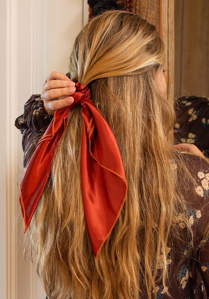 Natural Life: Scarf & Scrunchie - Rust image