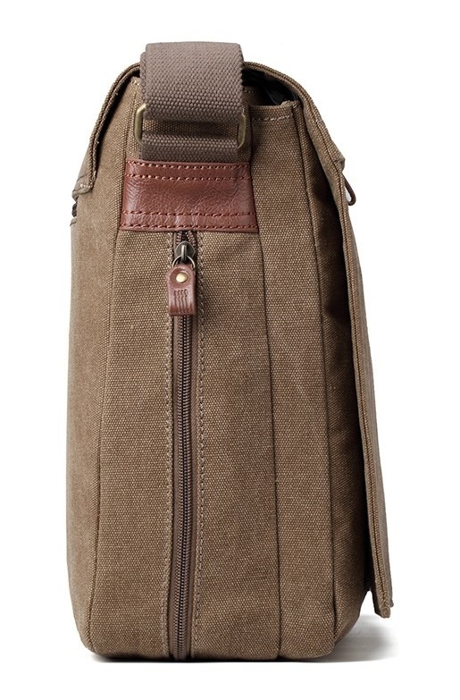 Troop London: Classic Flap-Front Messenger Large - Brown image