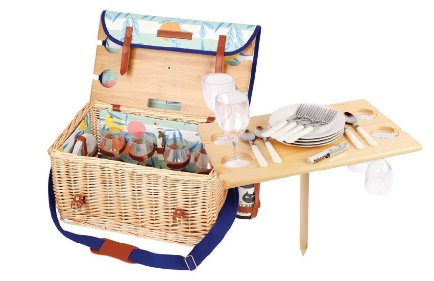 Sunnylife Luxe Picnic Basket at Mighty Ape NZ
