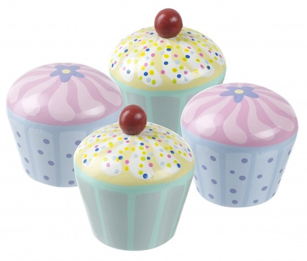 wooden cupcake toy