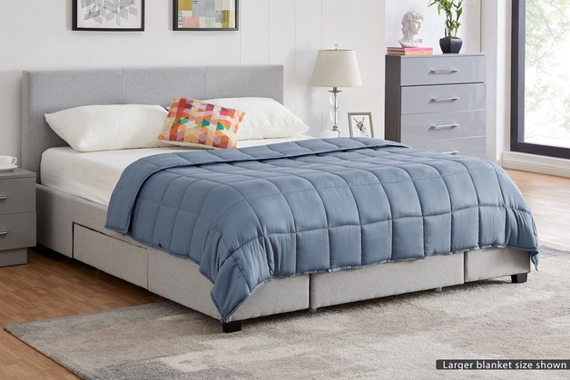 Ovela: Bamboo Weighted Blanket (5kg) | at Mighty Ape NZ