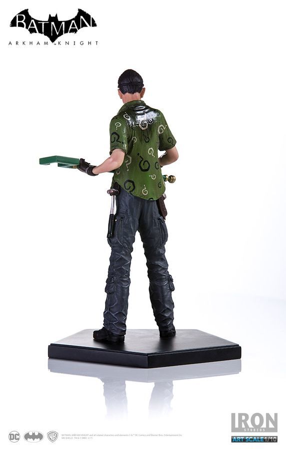 Batman: Arkham Knight: The Riddler - 1:10 Scale Statue image