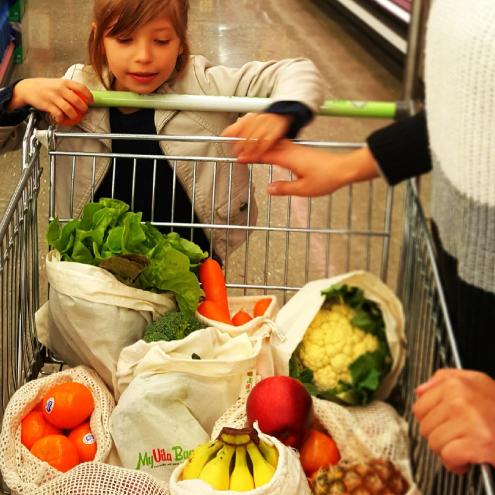 Mixed 2 Large and 2 Small Reusable Produce Bags