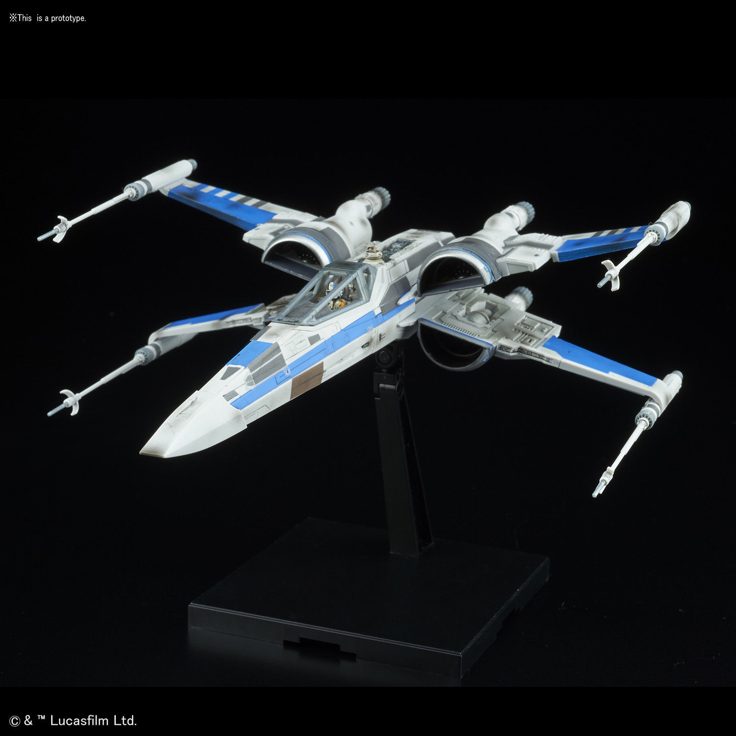 Star Wars 1/72 Blue Squadron Resistance X-Wing - Model Kit image