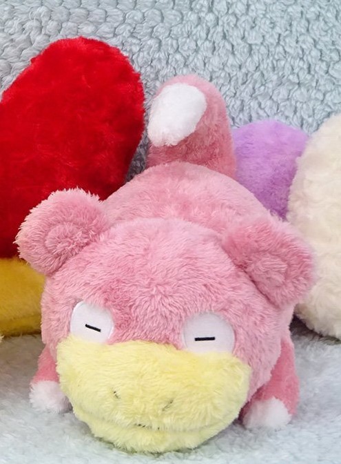 Pokemon Sun & Moon: Slowpoke - Plush image