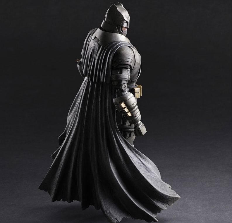 Batman vs Superman - Armoured Batman Play Arts Kai Figure image