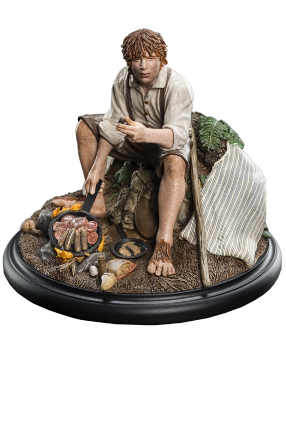 Samwise Gamgee Gandalf Statue image