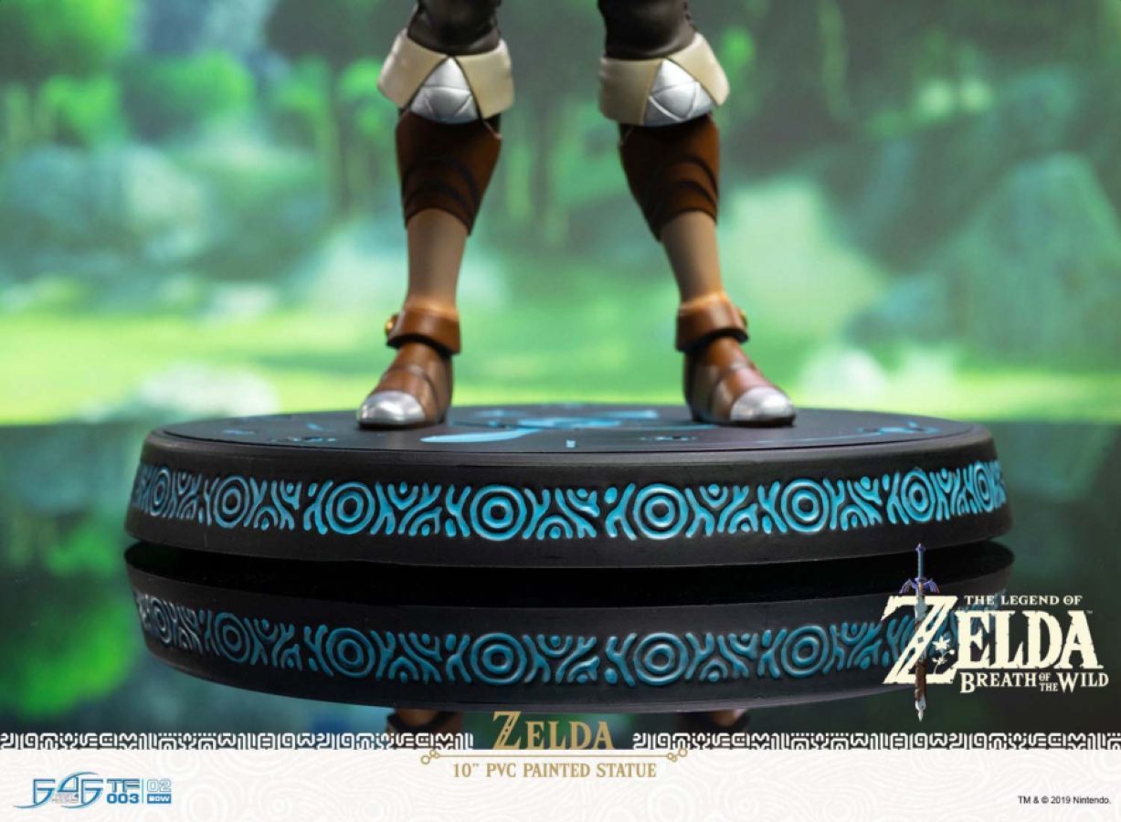 Legend of Zelda: Breath of the Wild: Zelda - 10" Premium Statue image