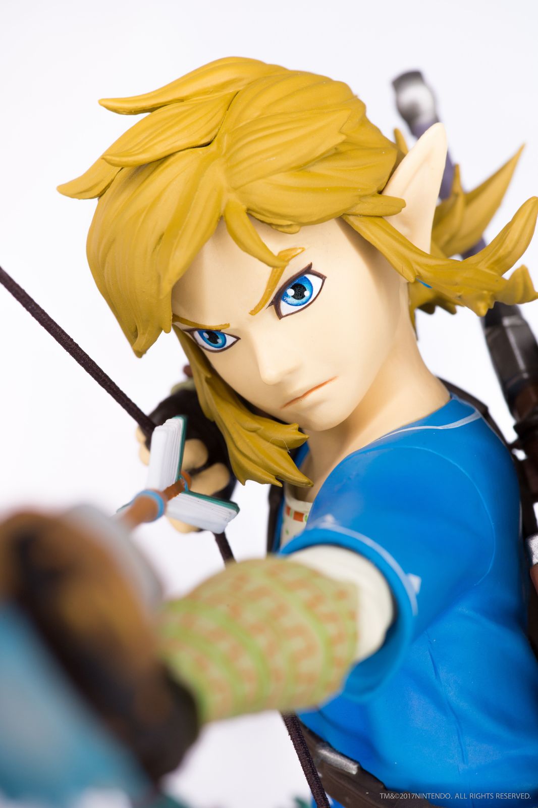 Legend of Zelda: Breath of the Wild - 10" Link PVC Statue image