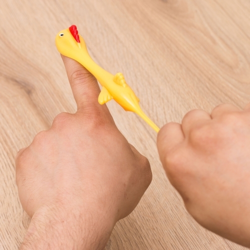 Thumbs Up!: Desktop Flickin' Chicken image