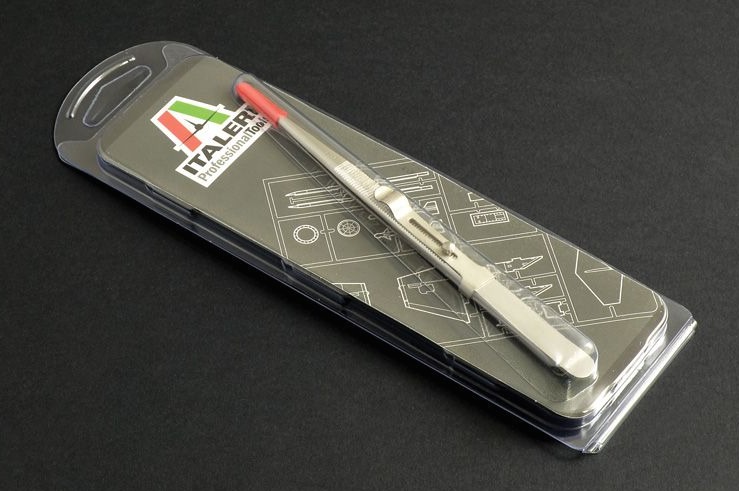 Italeri: Serrated Locking Tweezers - Fine (160mm) image