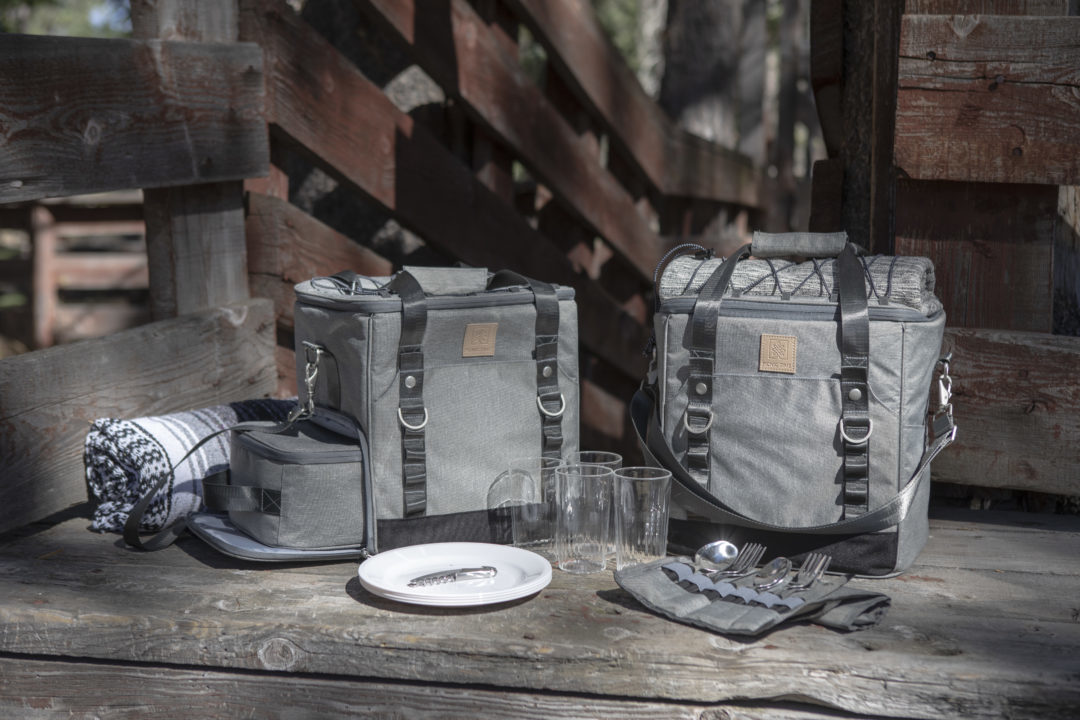 Picnic Time: PT-Frontier Picnic Utility Cooler (Heathered Gray) image