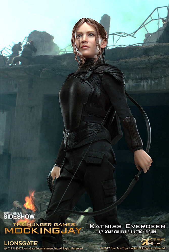 The Hunger Games: Mocking Jay - Katniss Everdeen 12" Action Figure image