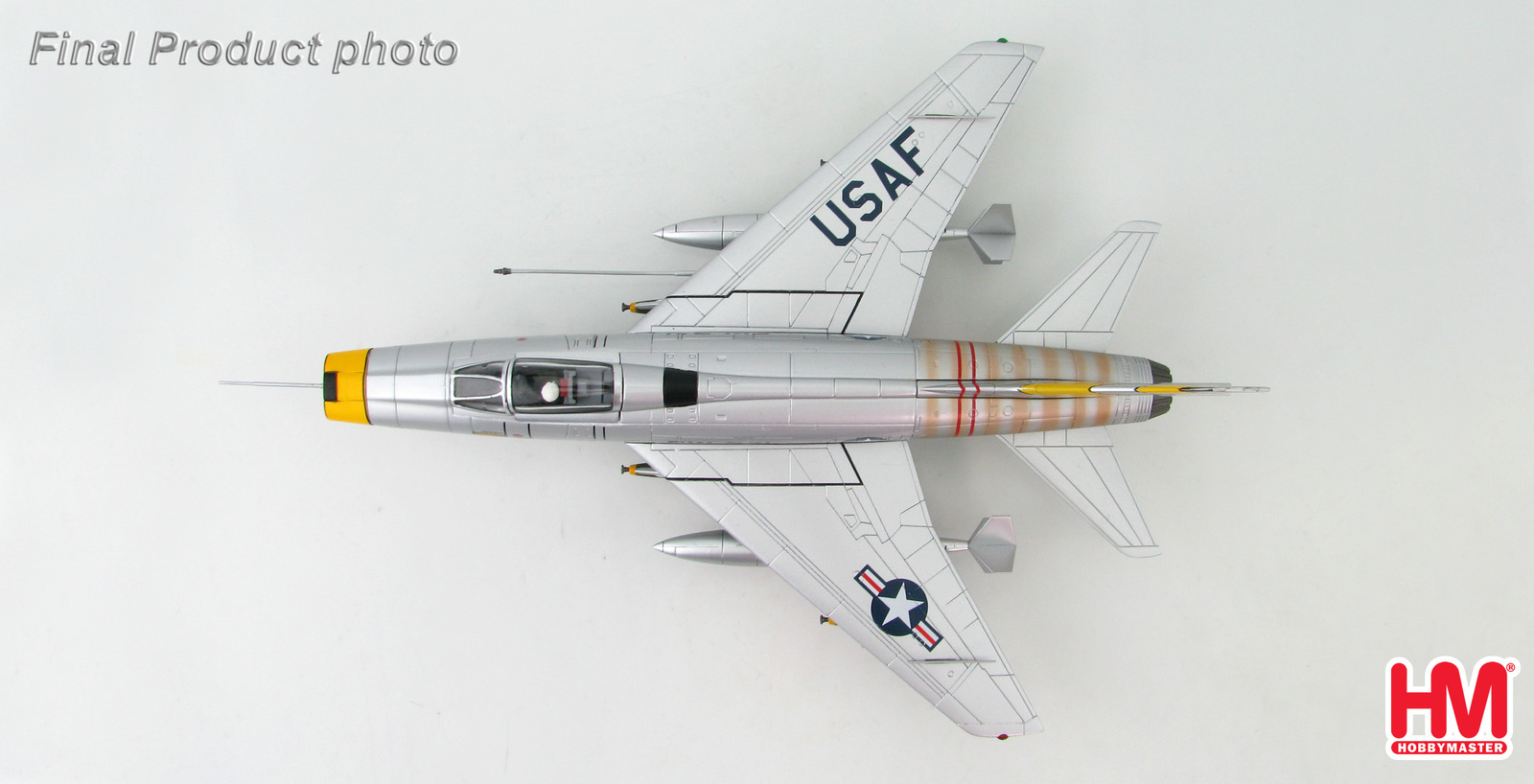 1/72 F-100D Super Sabre - Diecast Model image