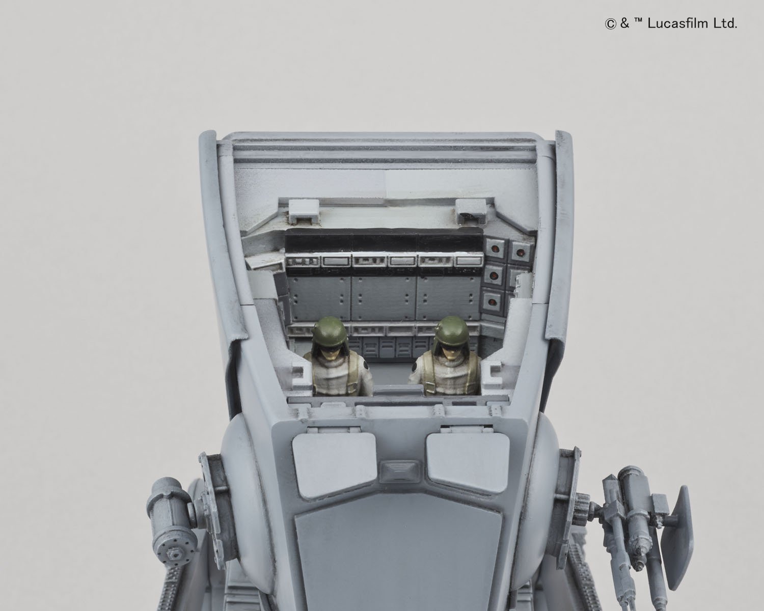 Star Wars 1/48 AT-ST - Scale Model Kit image
