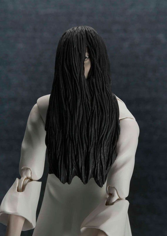 Sadako…in a tight spot… by Paradox18 by neverb4 on deviantART