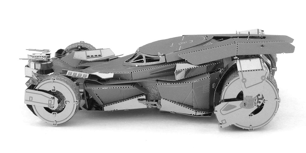 Metal Earth: Batman Vs Superman: Batmobile - Model Kit image