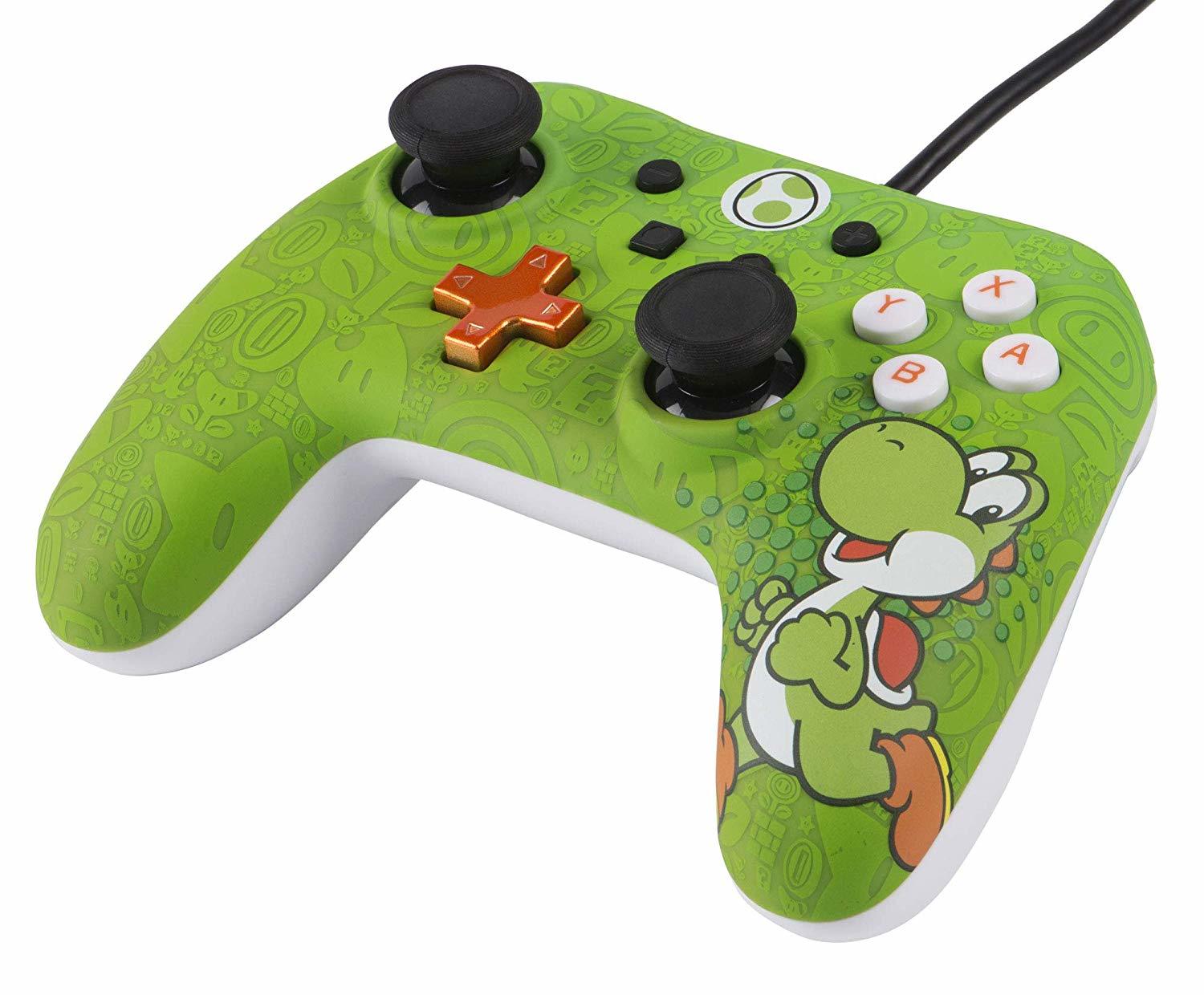 Nintendo Switch Classic Wired Controller - Yoshi on Switch