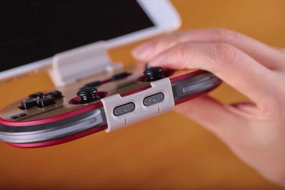 8Bitdo Xtander F30 PRO/ N30 PRO GamePad for image
