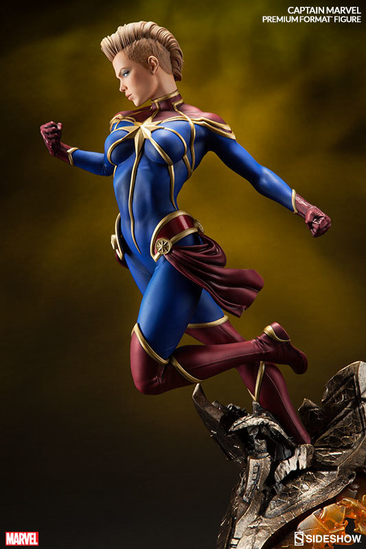 Captain Marvel - Premium Format Figure image