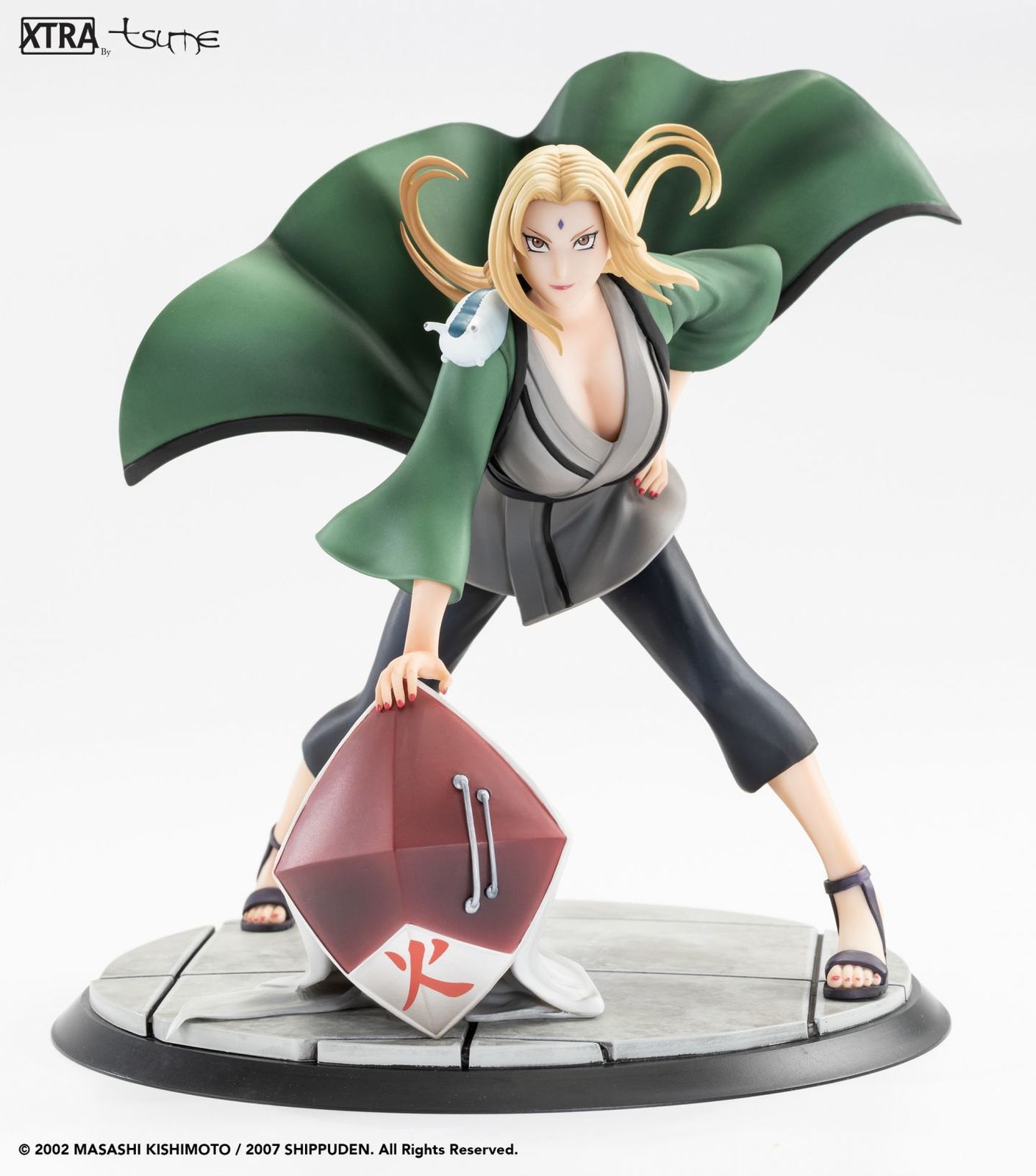 Tsunade XTRA Figure at Mighty Ape Australia
