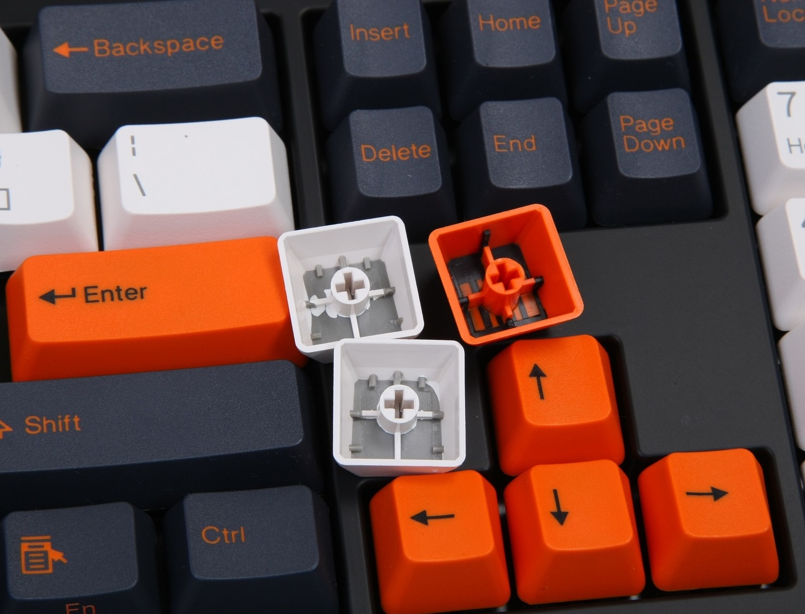 V60 Carbon ABS Double Shot Keycap Mechanical Keyboard - Cherry MX Silent Red image