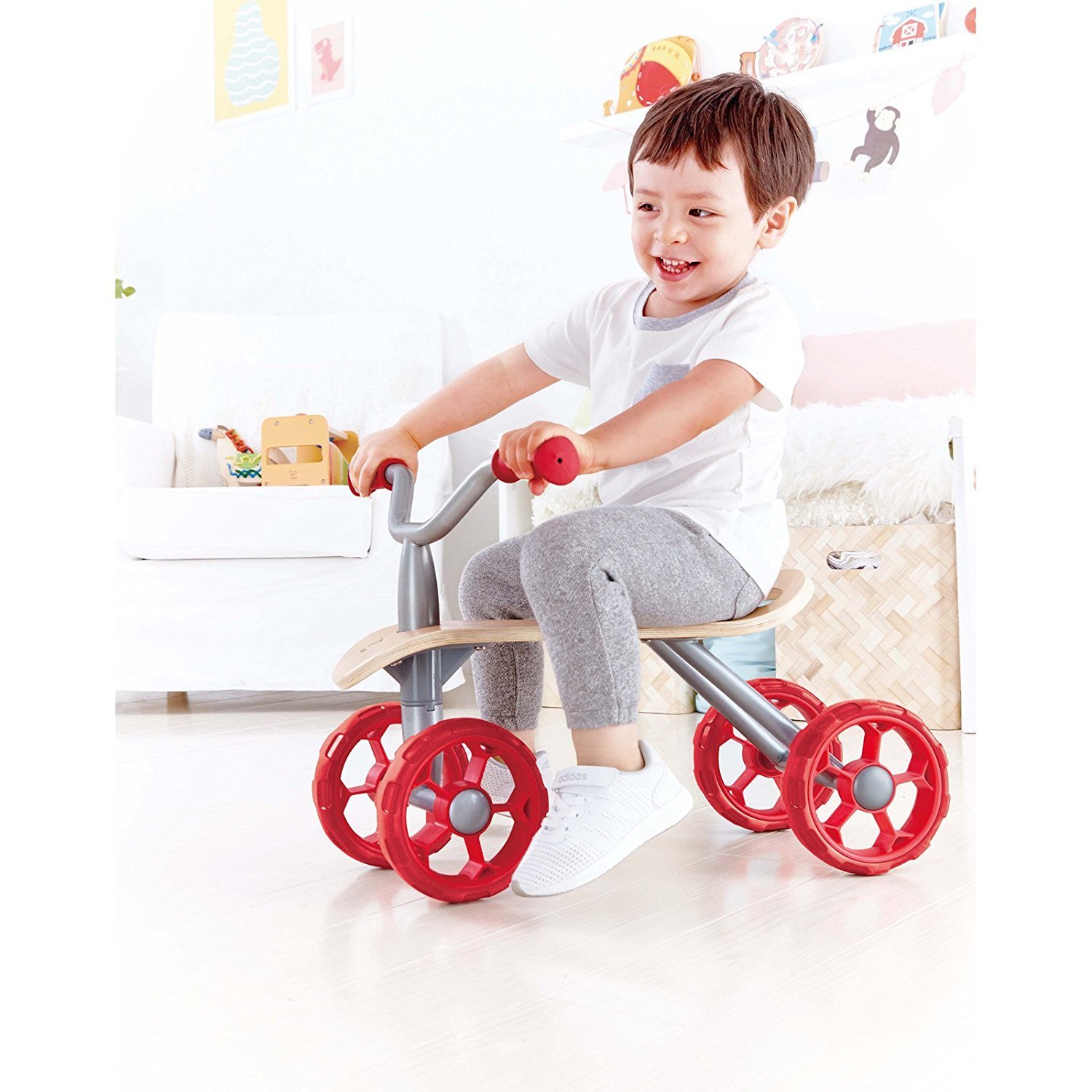 Hape: Trail Rider - Four wheeled scooter