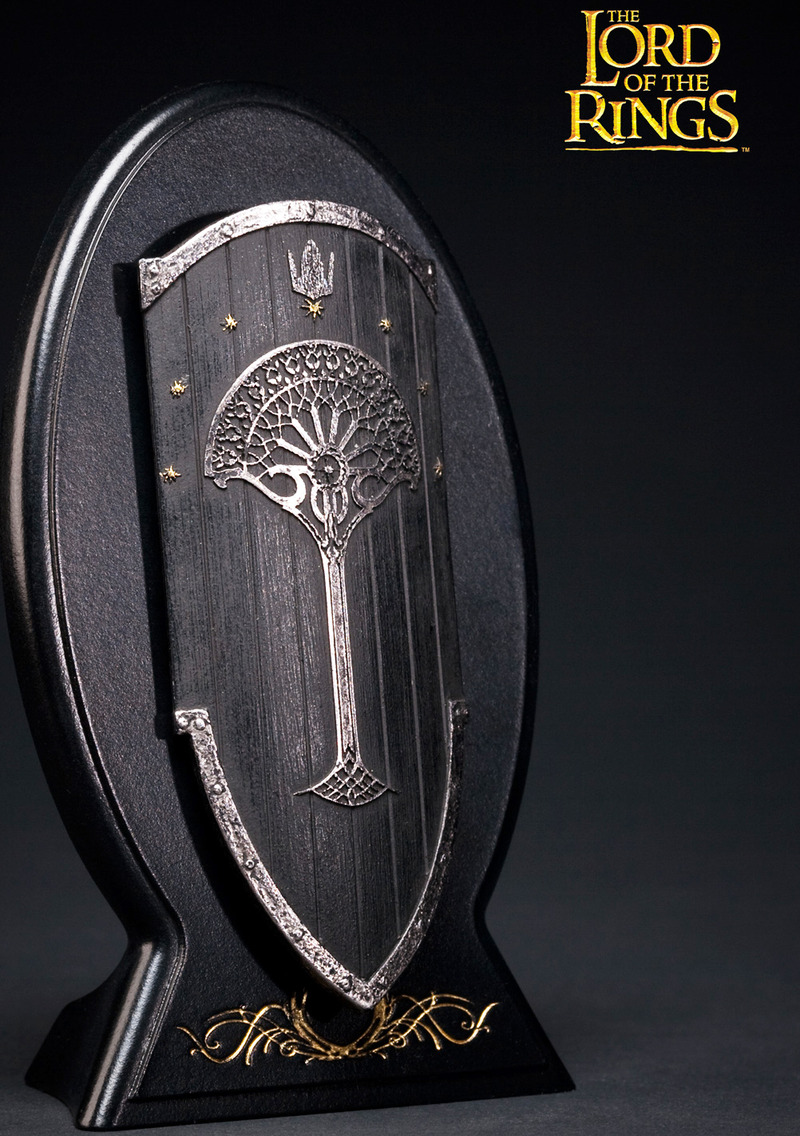 lord of the rings mini replica numenorean shield by weta at mighty ape nz lord of the rings mini replica numenorean shield by weta at mighty ape nz