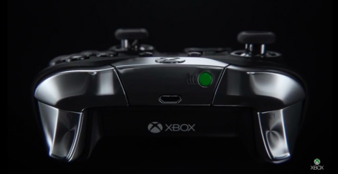 Xbox One Elite Wireless Controller on Xbox One