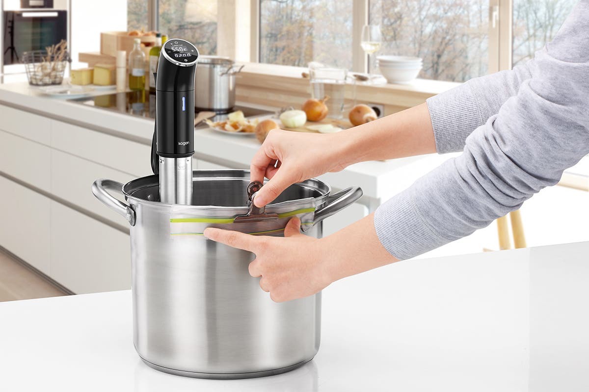 Kogan: SmarterHome Sous Vide Precision Cooker