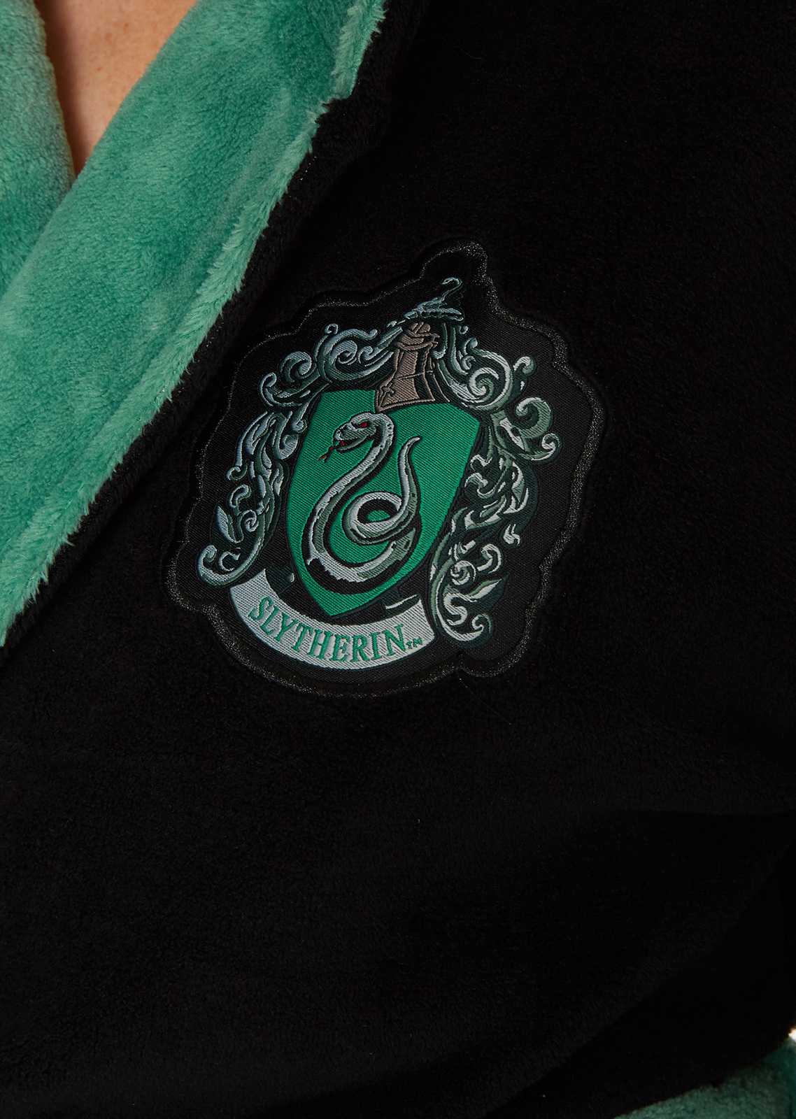 Harry Potter: Slytherin Fleece Robe - Black & Green Women's (One Size) image