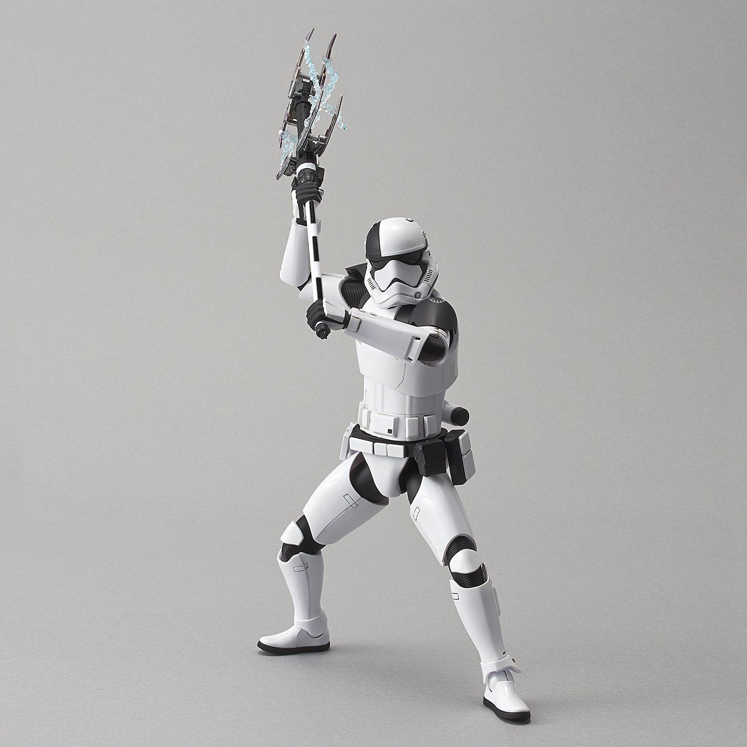 Star Wars: 1/12 First Order Stormtrooper Executioner - Model Kit image