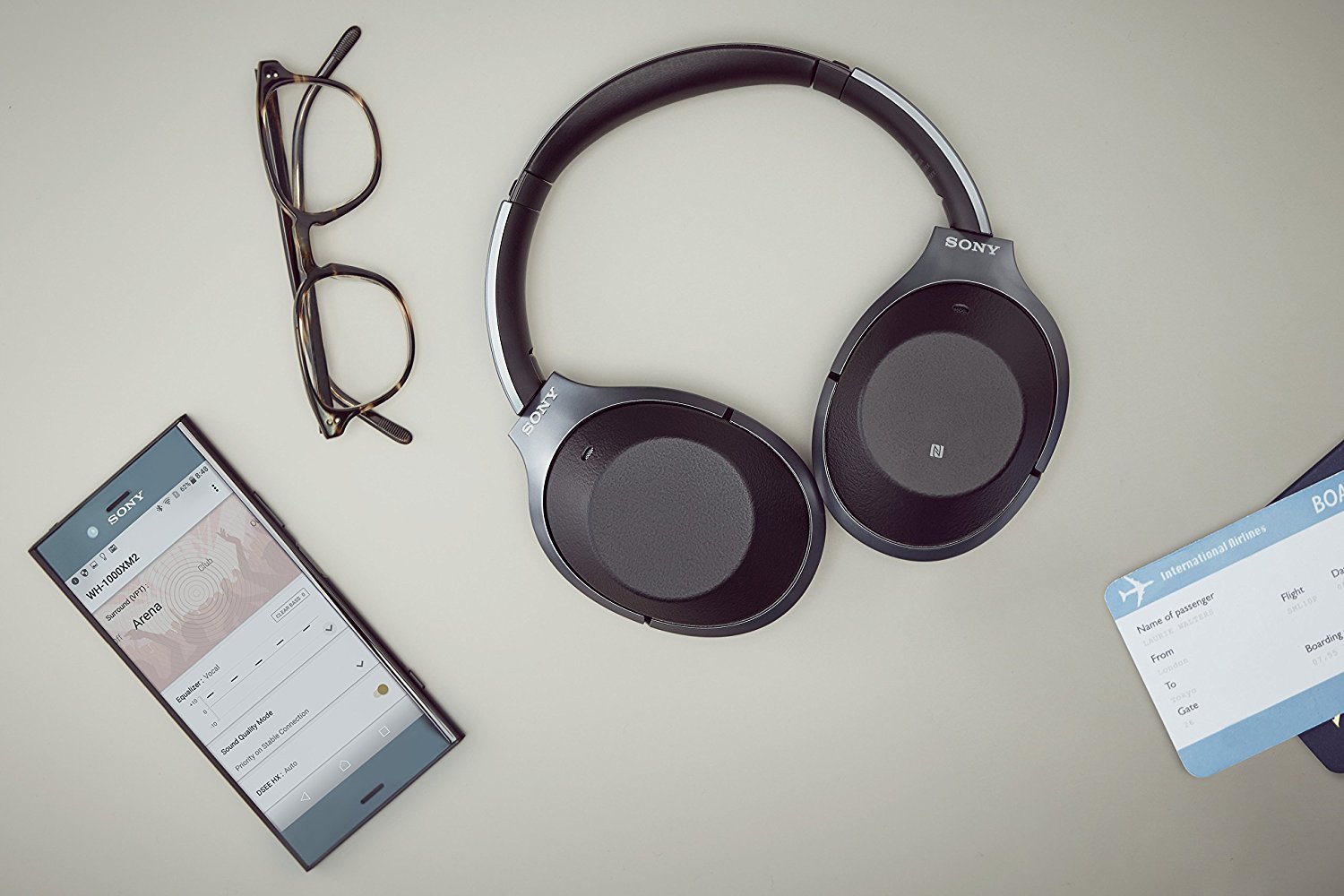 Sony WH-1000XM2 Wireless Noise Cancelling Headphones - Black image
