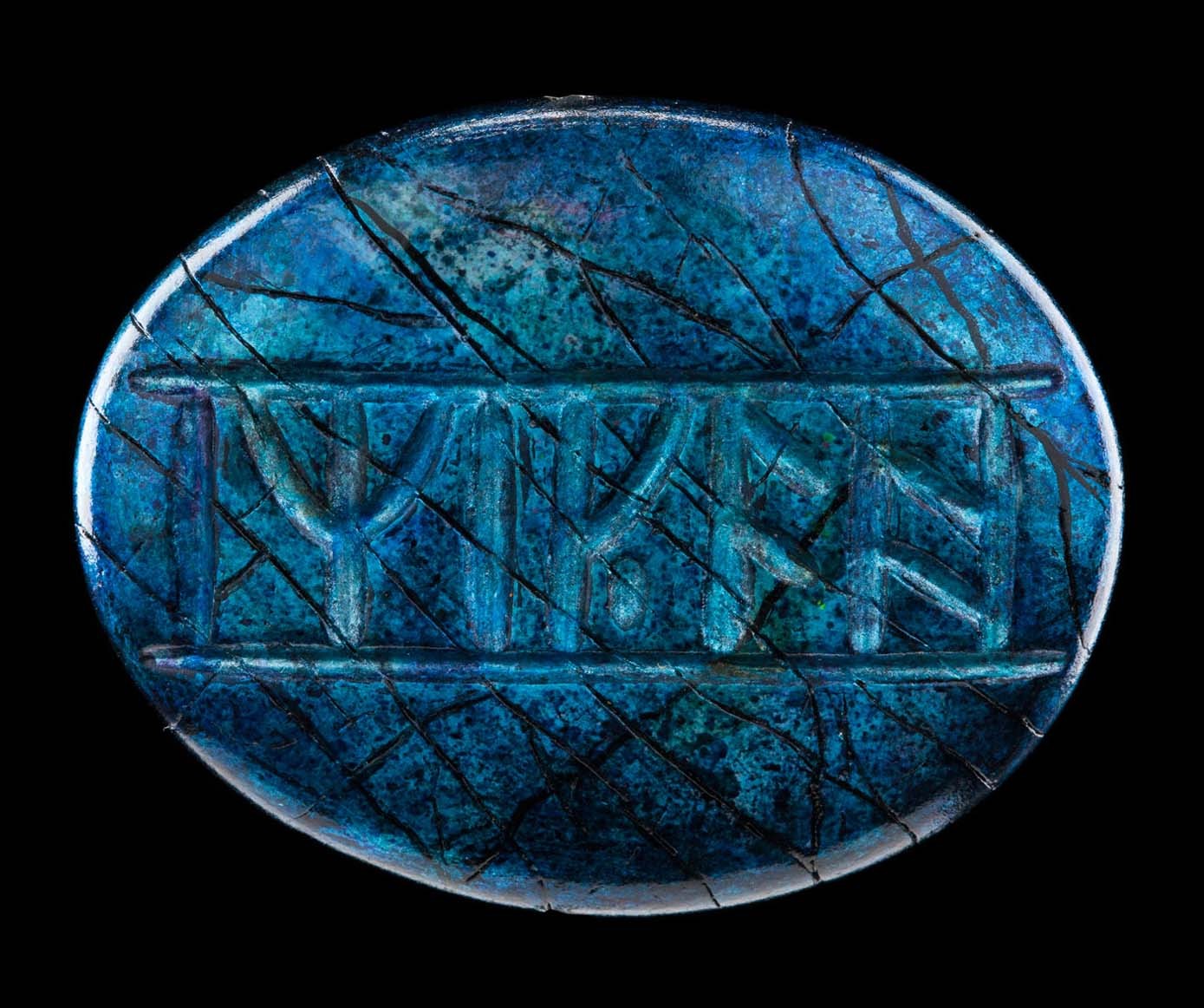 The Hobbit: The Desolation of Smaug - Kili's Rune Stone image