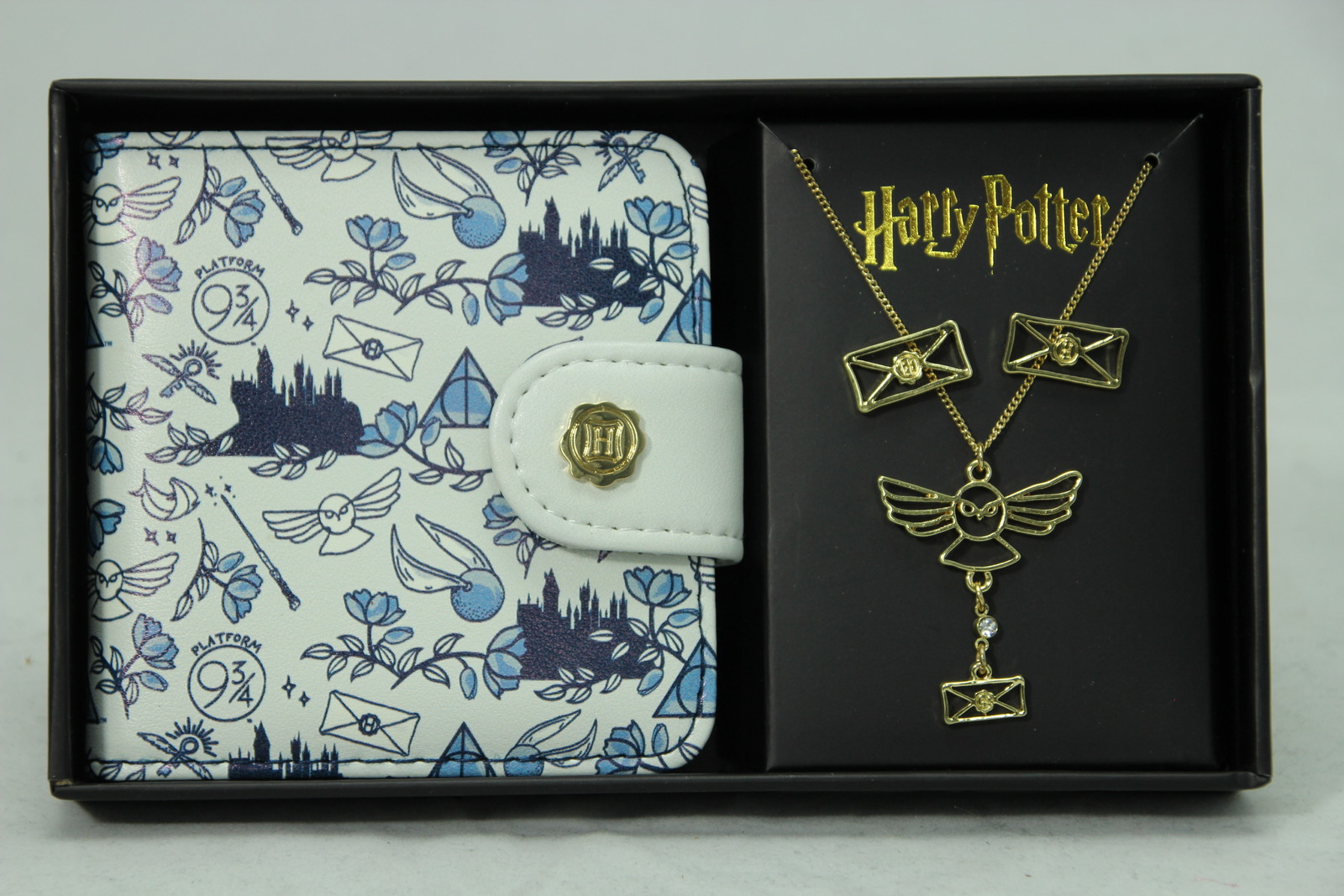 Harry Potter Themed Jewellery Gift Set Women's at Mighty Ape NZ