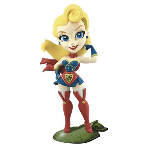 DC Comics - Supergirl 7" Vinyl Figure image